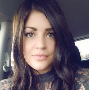 Meet your Posher, Clare